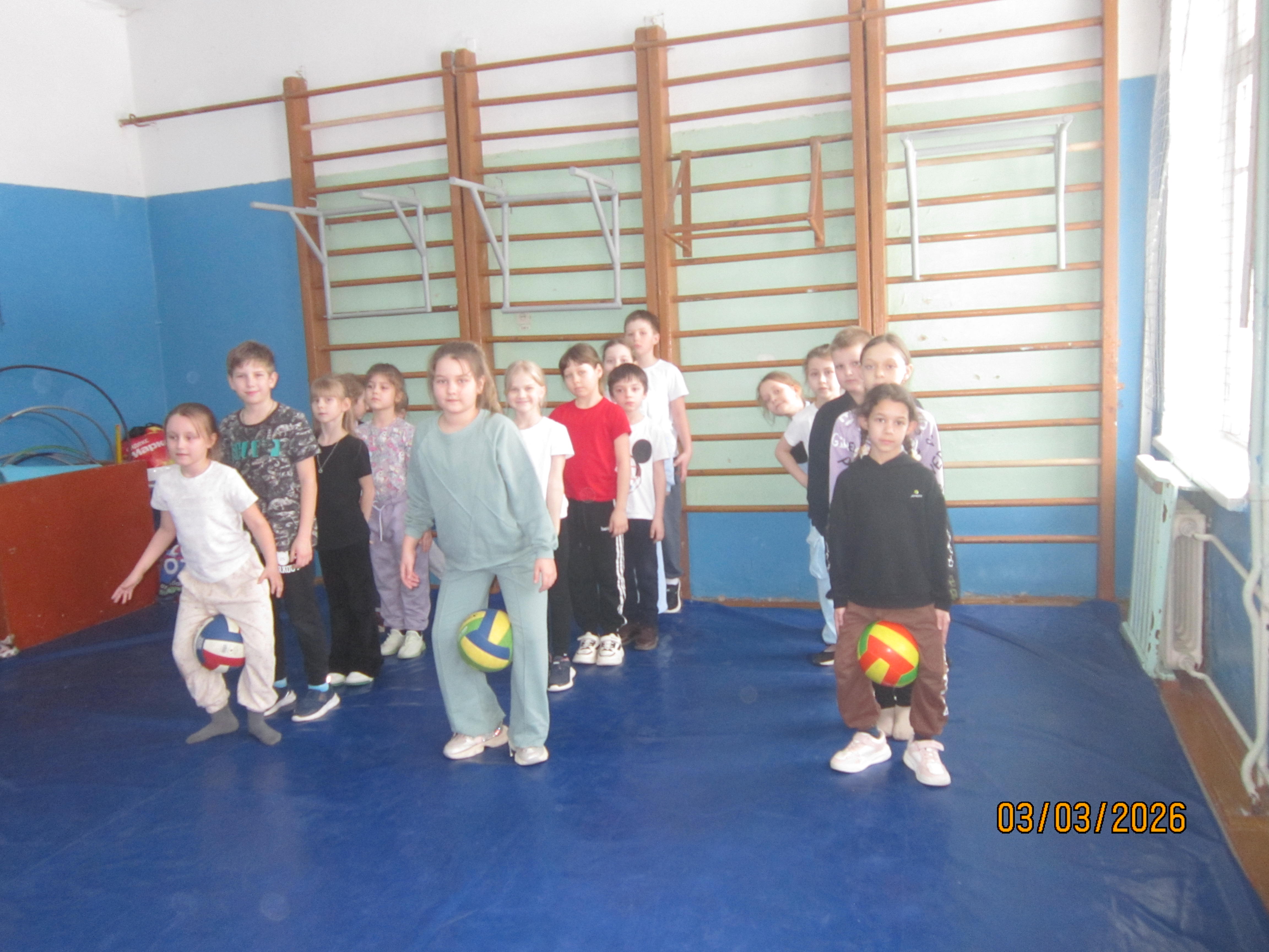 Спортивное мероприятие «А ну-ка, девочки!».